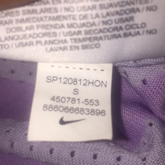 **SOLD** NIKE Athletic Tank Top - Picture 6 of 8